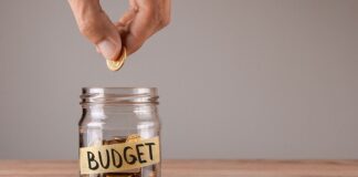 Tips for Setting a Budget: A Clear and Knowledgeable Guide Budget